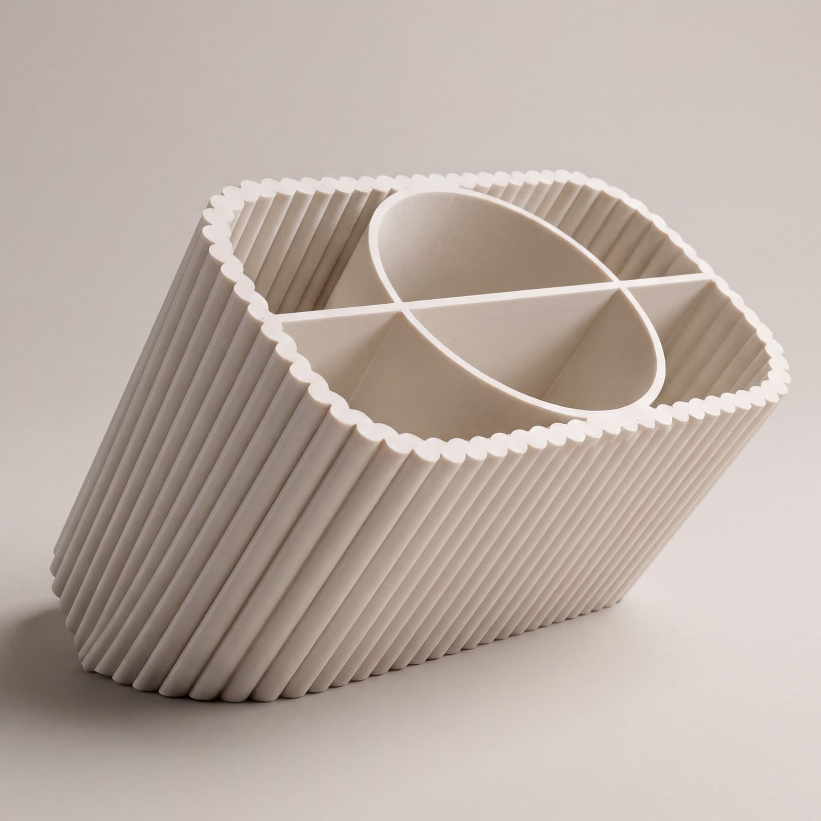 Banco – gerippter Schreibtisch-Organizer mit Fächern aus dem 3D-Druck
