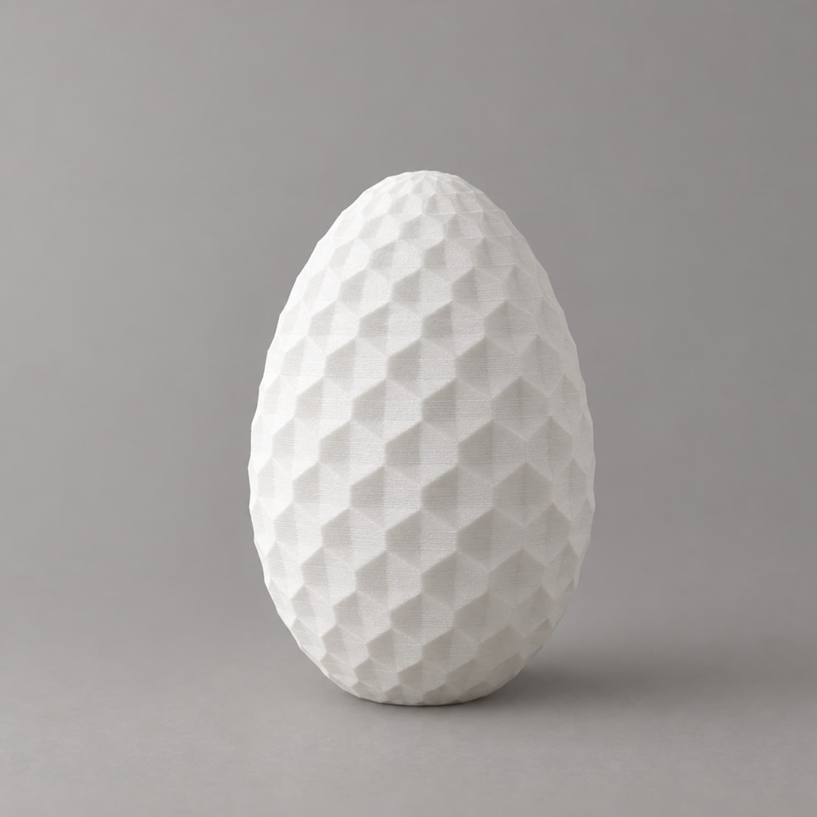 Uovo – dekoratives Ei mit Rautenrelief aus dem 3D-Druck