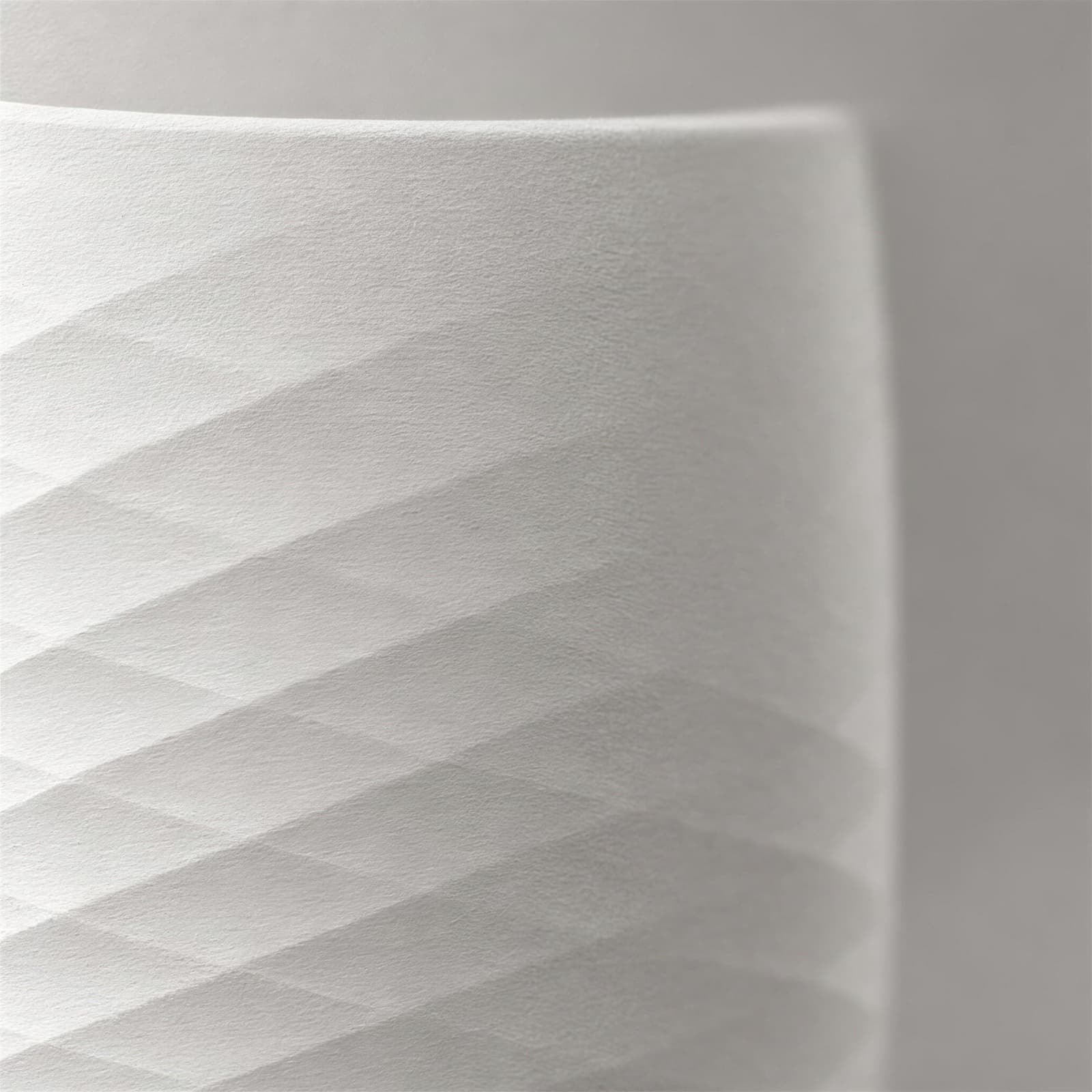 Gerbo – Übertopf mit auslaufendem Rautenrelief aus dem 3D-Druck 3