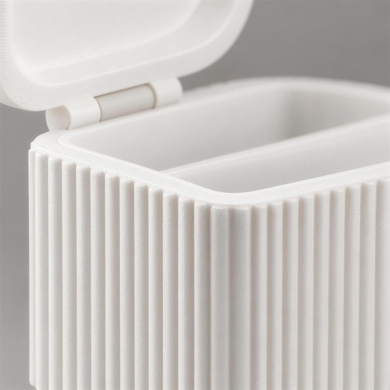 Gioia – Schmuckbox mit geripptem Korpus und Einsätzen aus dem 3D-Druck 3