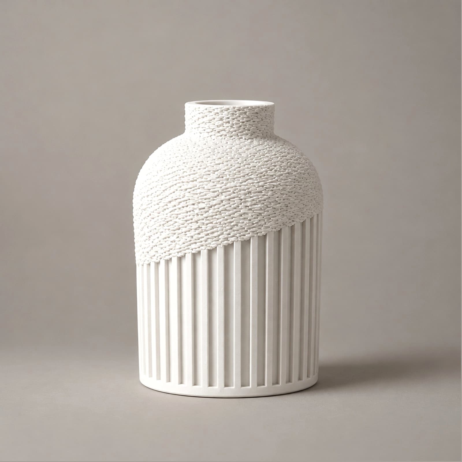 Flacone – kleine Flaschenvase mit senkrechten Rippen aus dem 3D-Druck