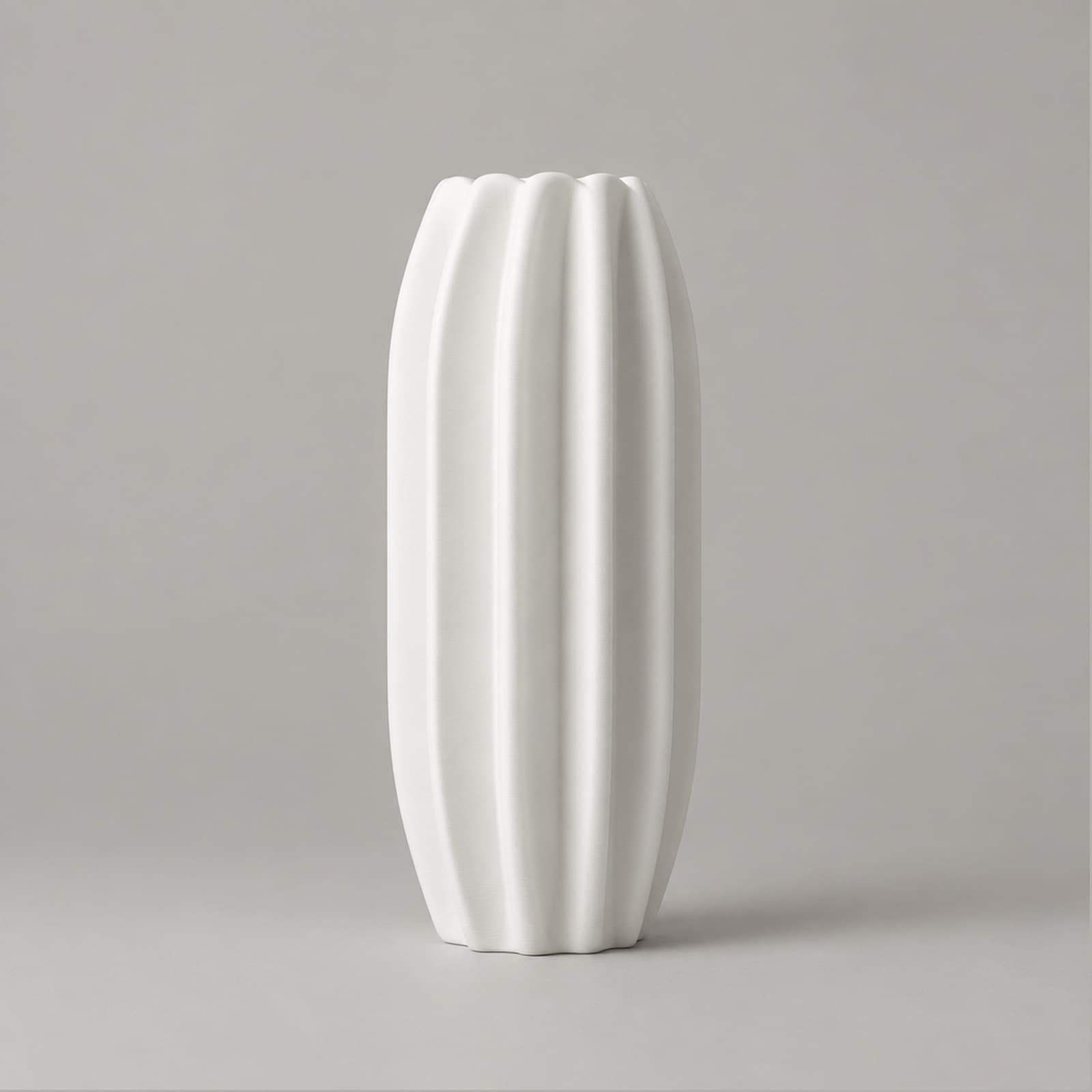 Pinna – schlanke Vase mit senkrechten Finnen aus dem 3D-Druck