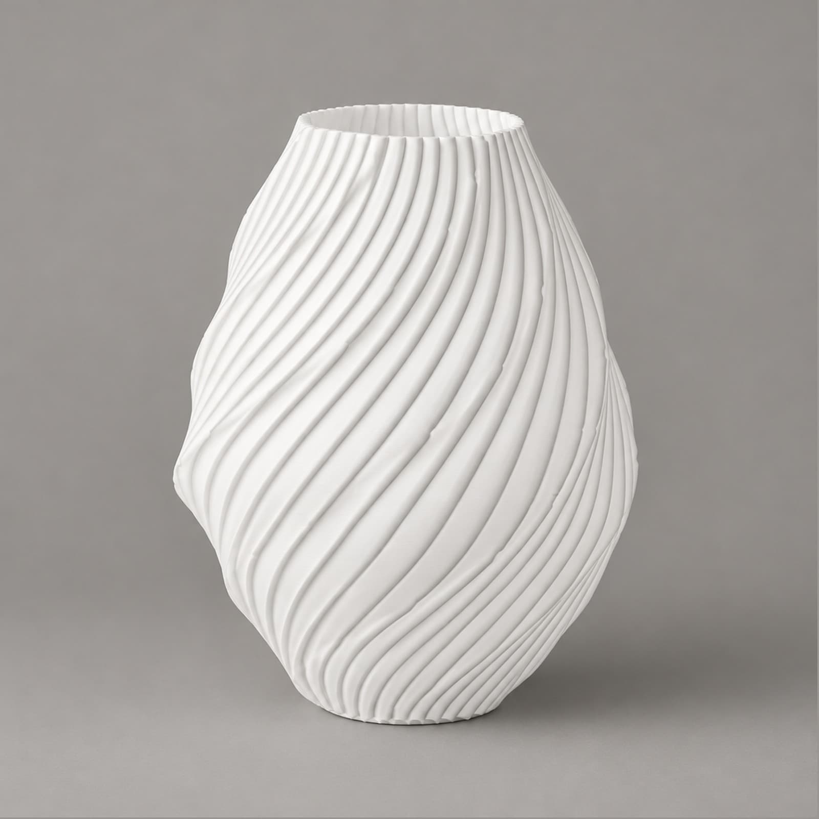 Carciofo – USB-Tischlampe in Artischockenform mit Spiralrippen aus dem 3D-Druck