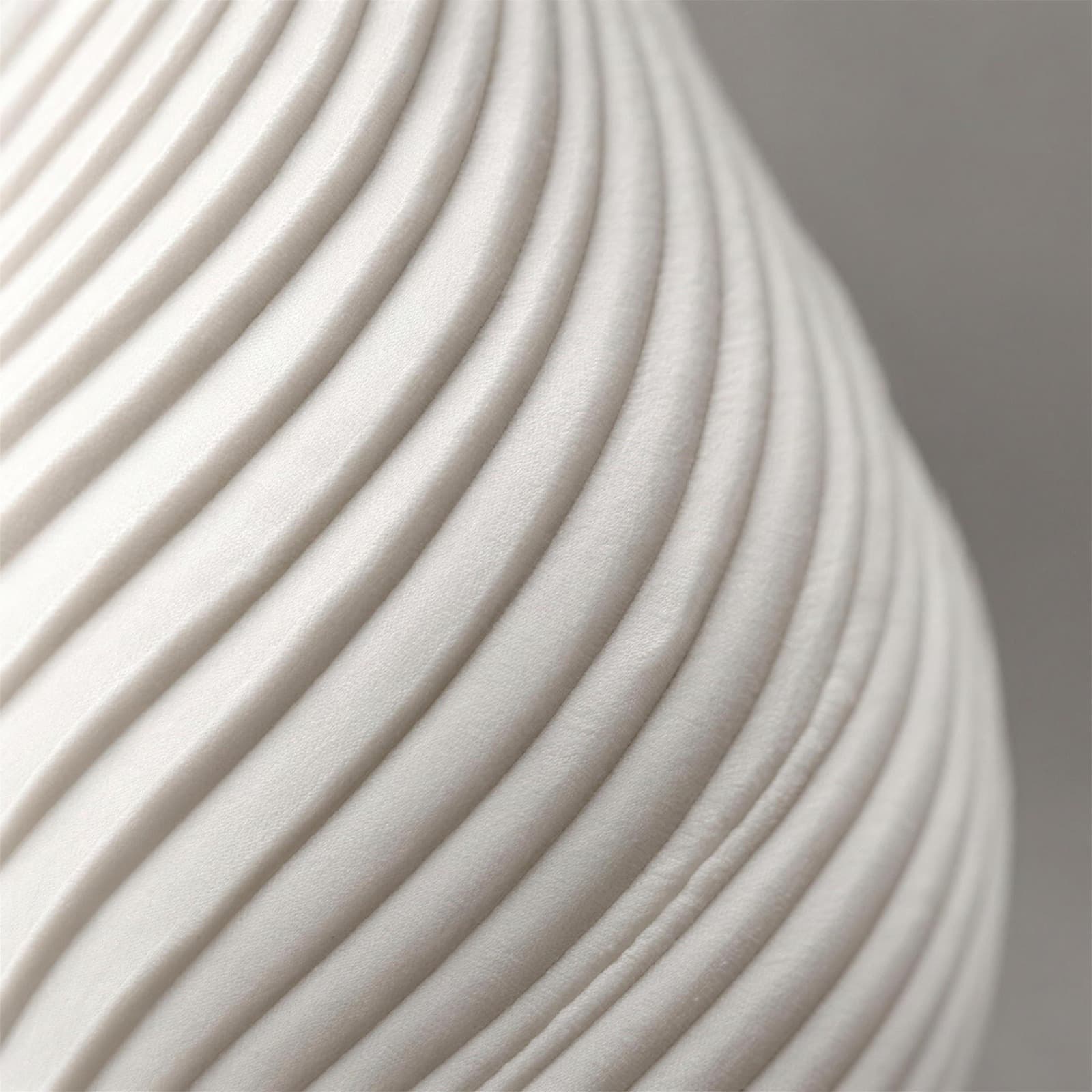 Carciofo – USB-Tischlampe in Artischockenform mit Spiralrippen aus dem 3D-Druck 3