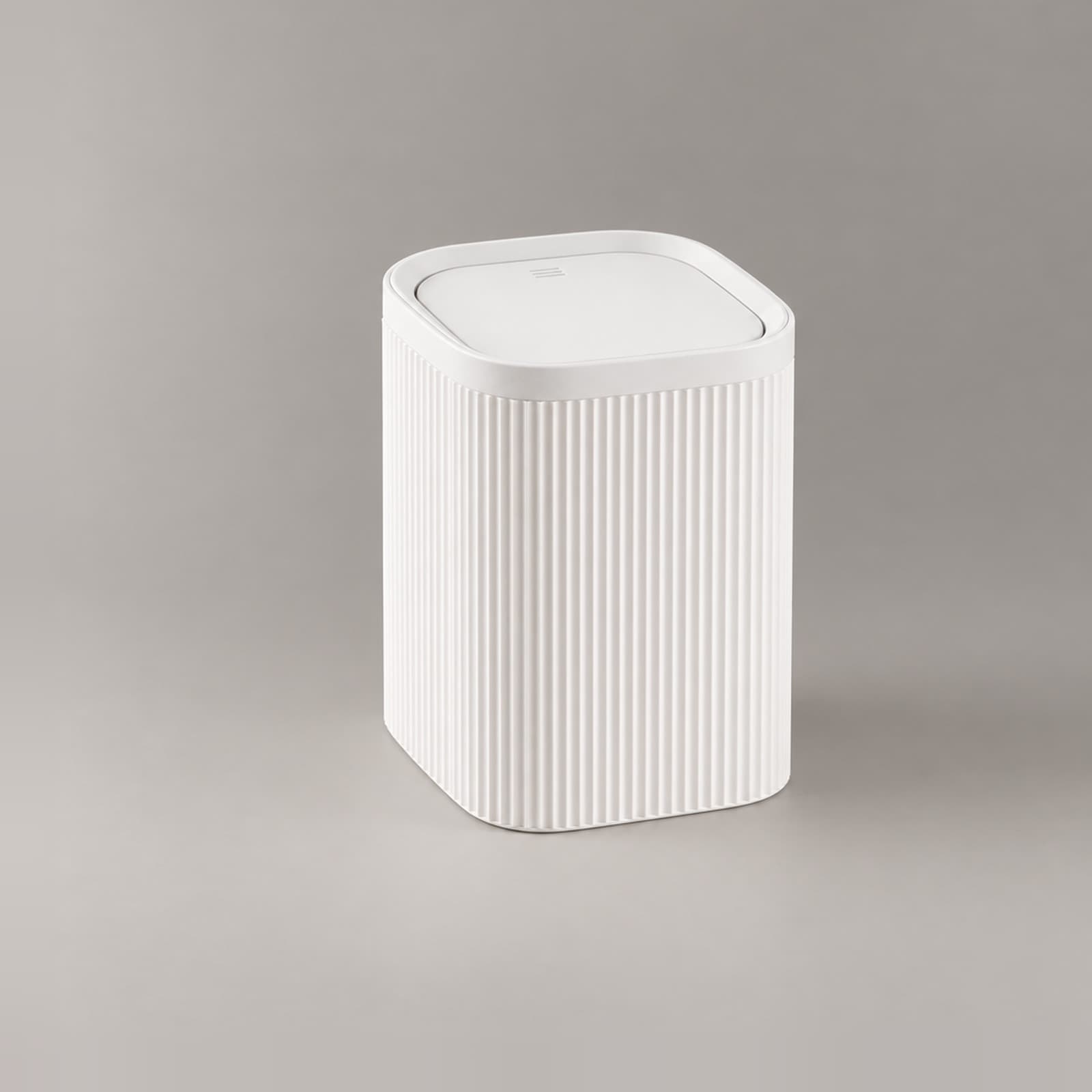 Pattumiera – Tisch-Abfalleimer mit Rippenstruktur und Deckel aus dem 3D-Druck