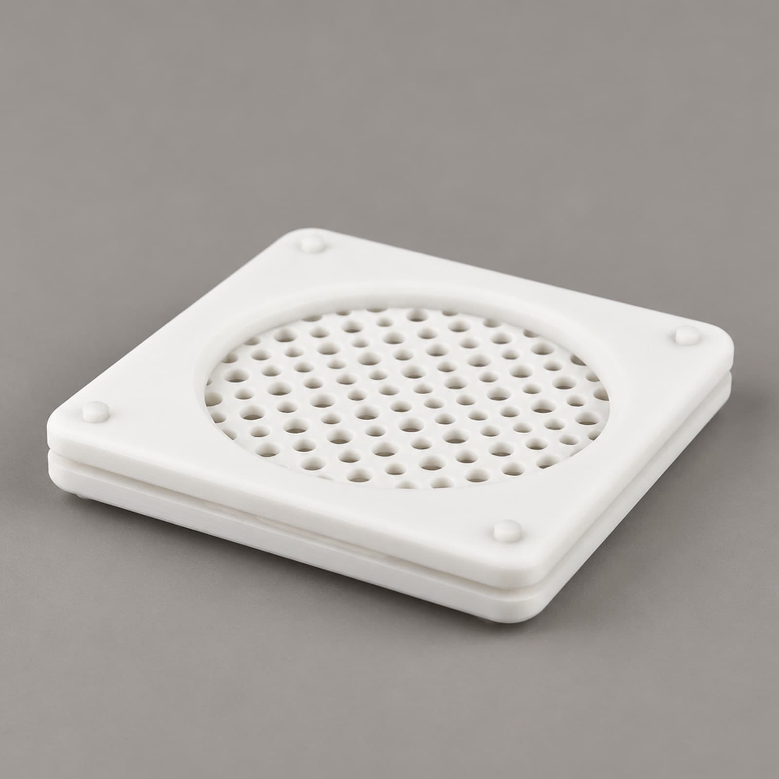 Rete – quadratischer Untersetzer mit Gitterplatte aus dem 3D-Druck