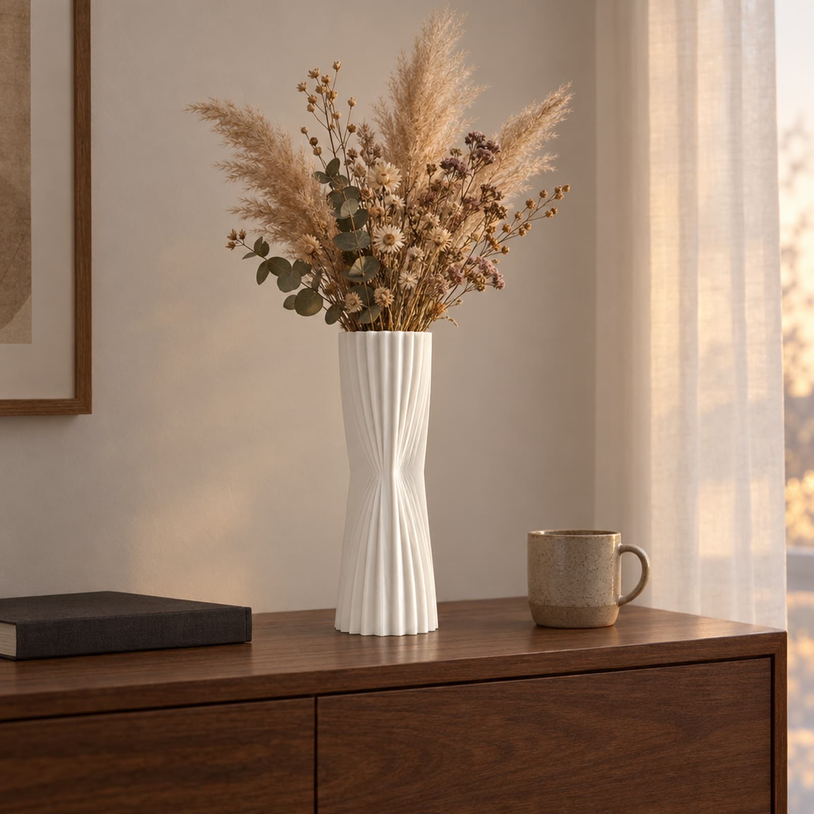 Vita – Vase mit eingeschnürter Mitte und gedrehten Rippen aus dem 3D-Druck 2