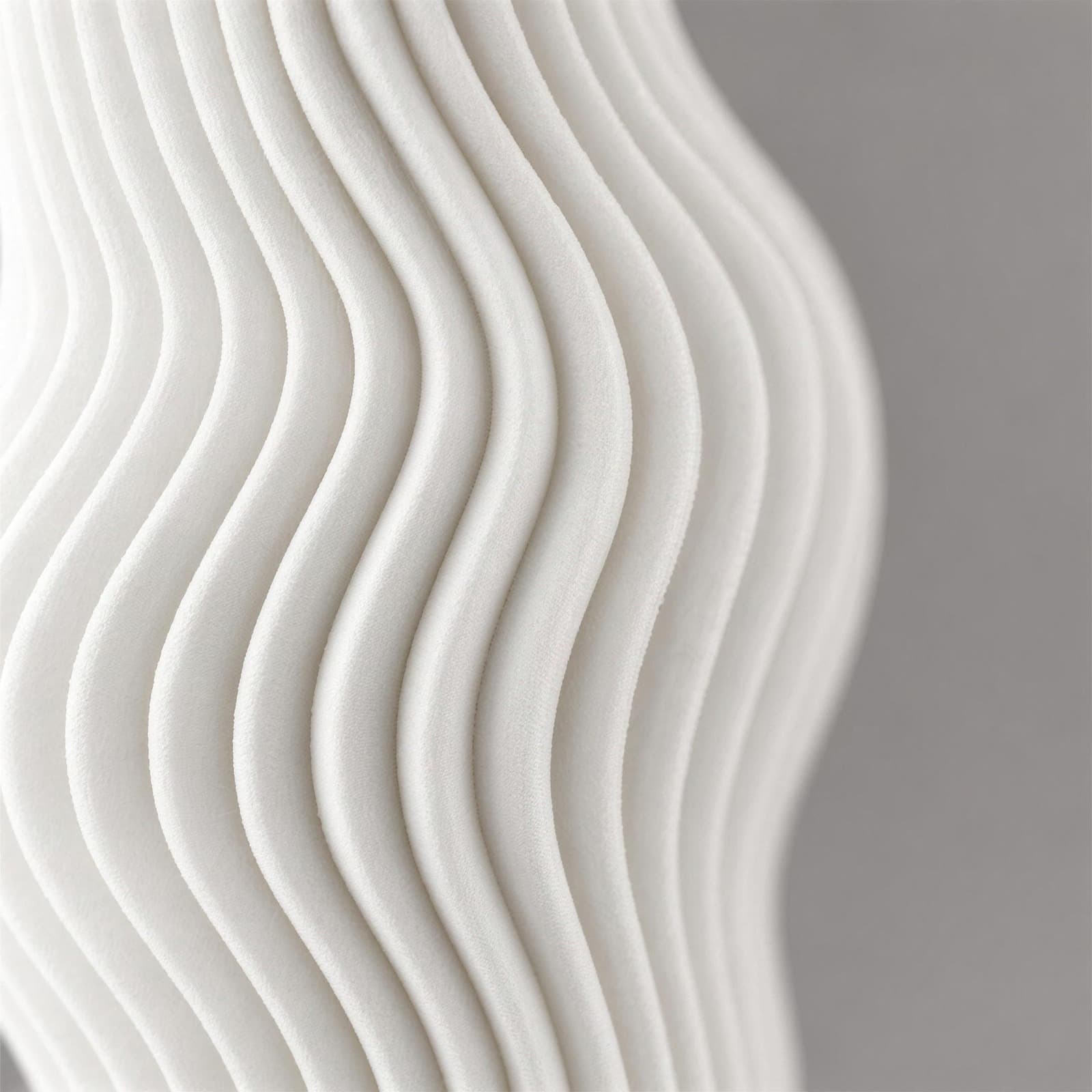 Ritmo – Vase mit geschwungenem Umriss und fließenden Rippen aus dem 3D-Druck 3
