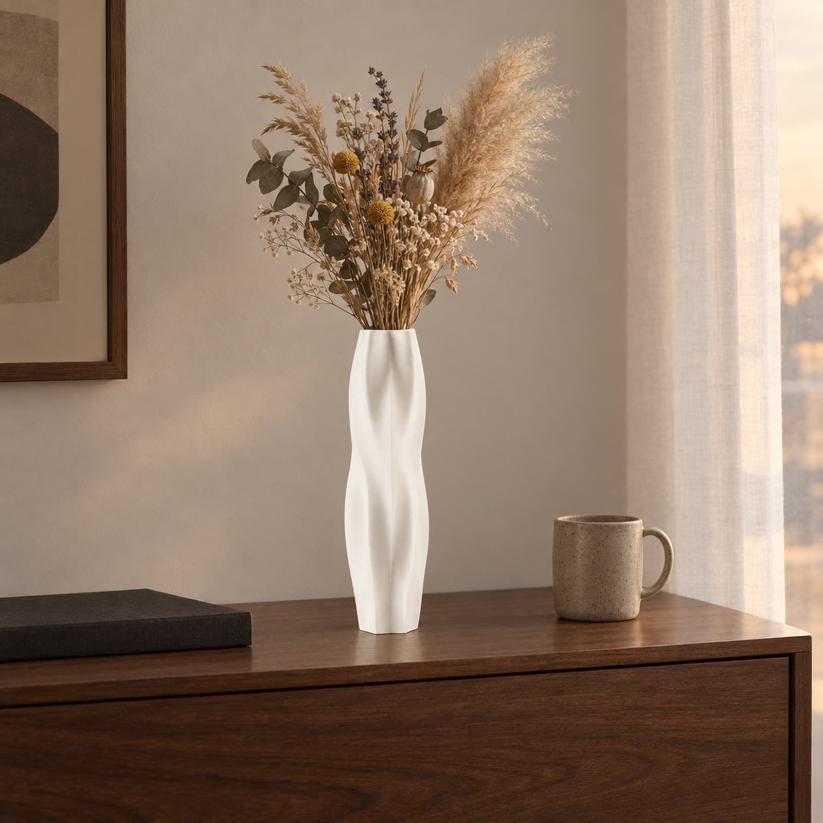 Slancio – schlanke Vase mit gedrehten Flächen und geschwungener Öffnung aus dem 3D-Druck 2
