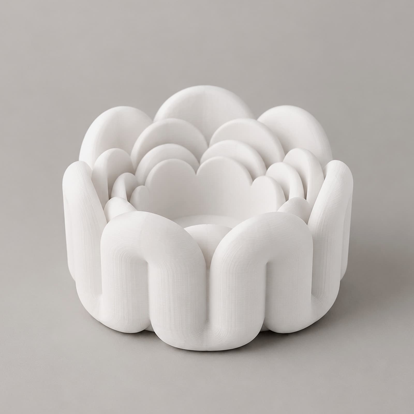 Corolla – Set aus vier ineinander gestellten Schalen mit Wellenrand aus dem 3D-Druck