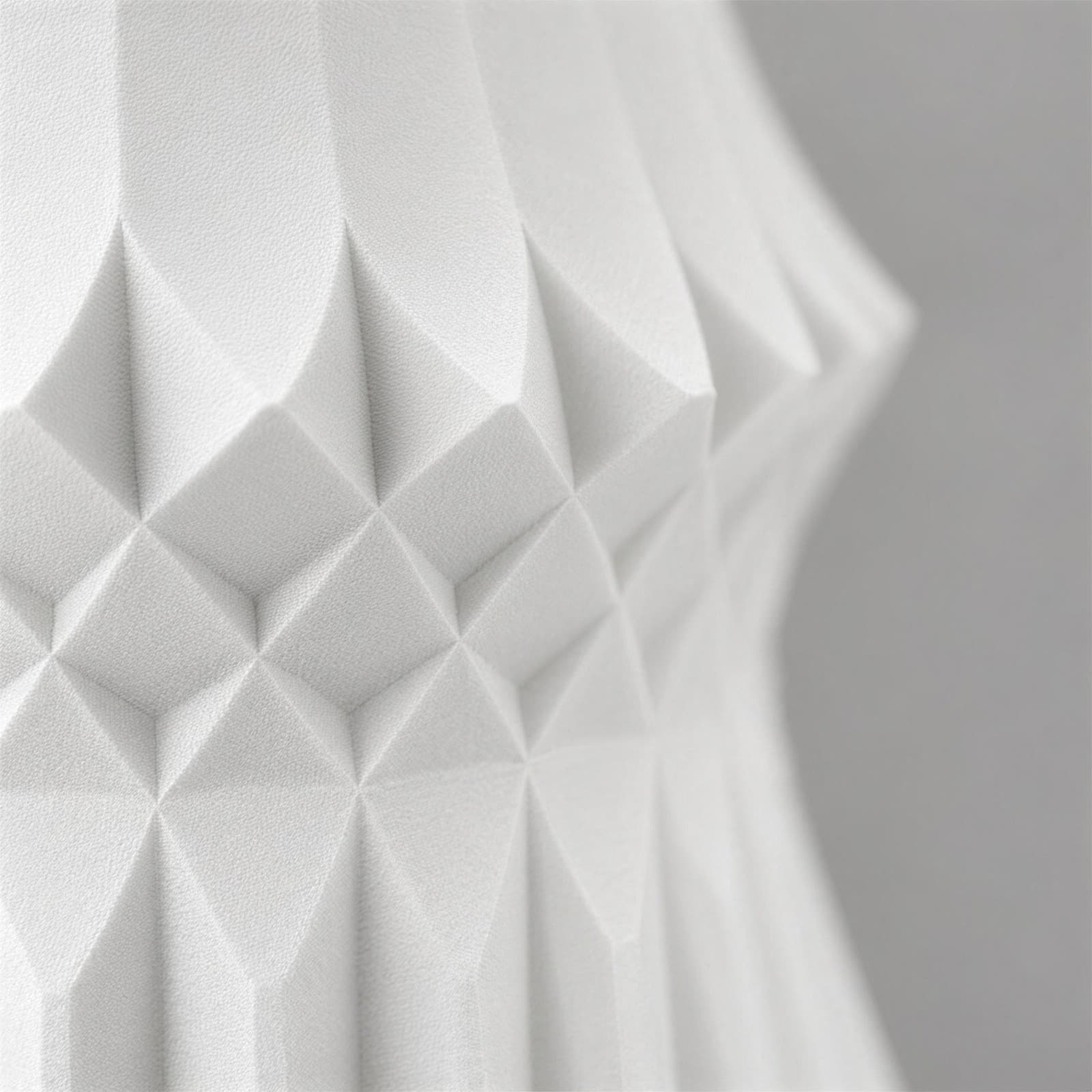 Carato – kleiner Übertopf mit Facettenrelief und Taille aus dem 3D-Druck 3