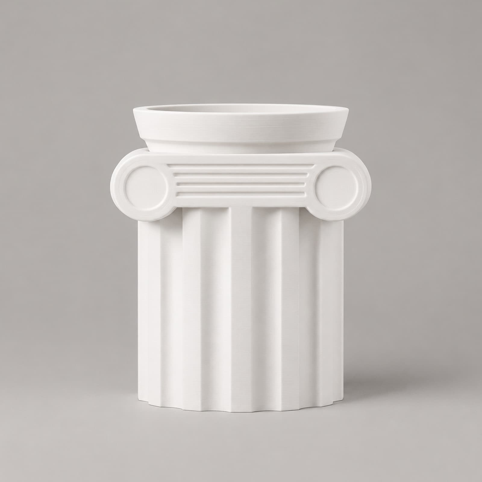 Capitello – Pflanzgefäß in Säulenform mit ionischem Kapitell aus dem 3D-Druck