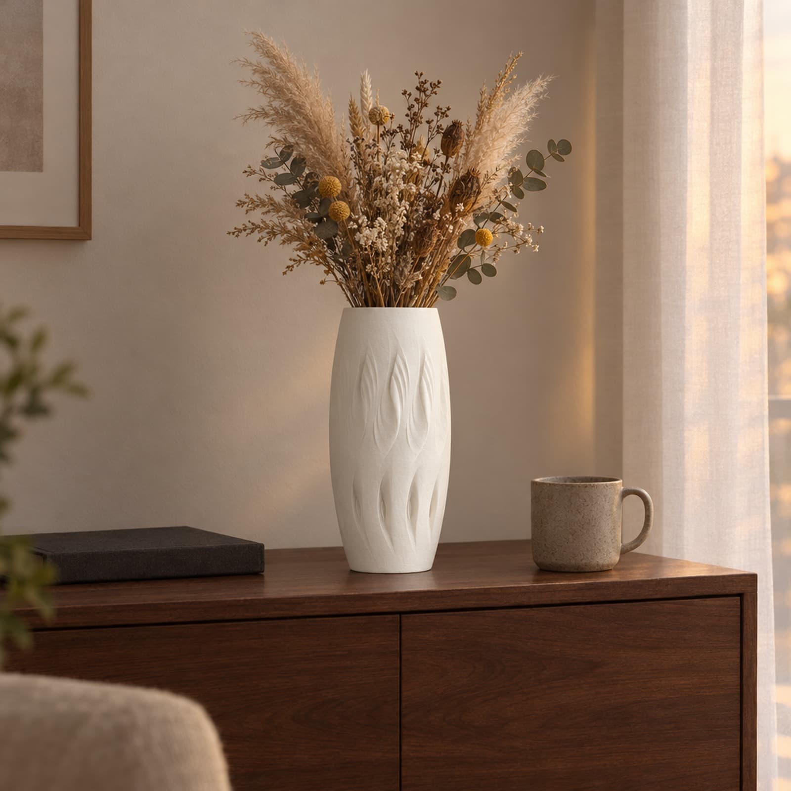 Fiammata – hohe Vase mit flammenförmigem Relief aus dem 3D-Druck 2