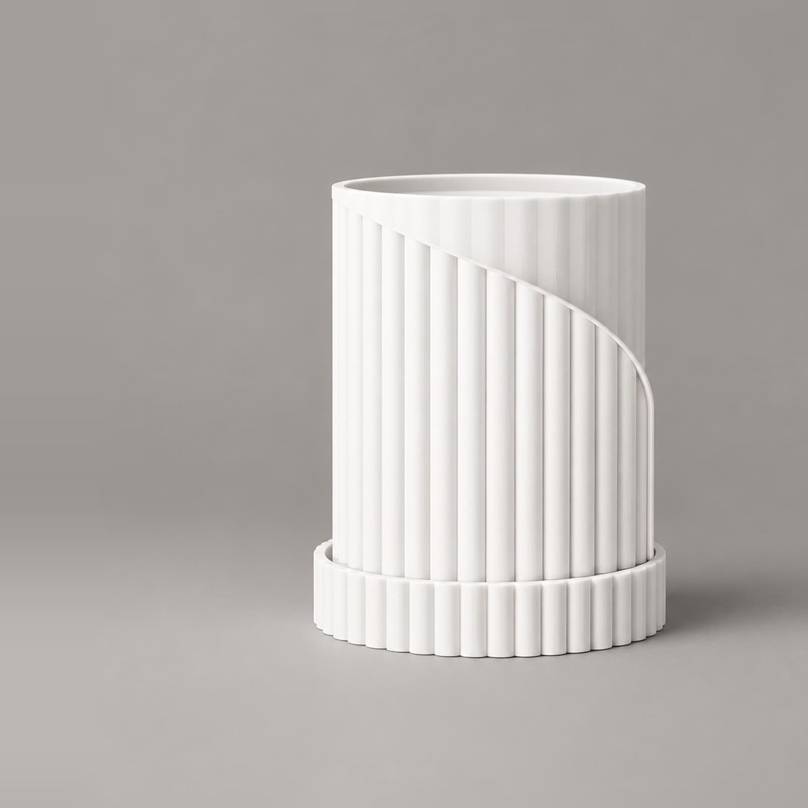 Spicchi – dreiteiliges Pflanzgefäß mit gerillter Wand aus dem 3D-Druck