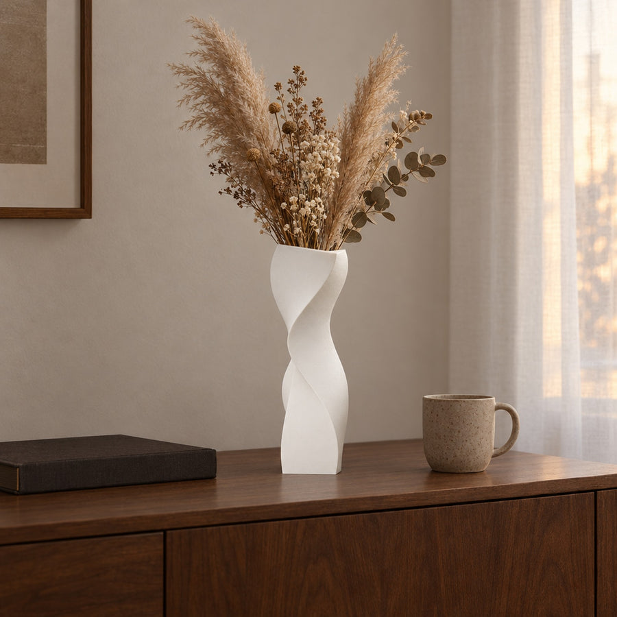 Fascetta – Deko Vase für Trockenblumen als verdrehtes Band aus dem 3D-Druck
