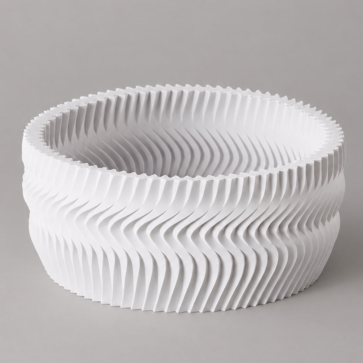 Piuma – flache Pflanzschale mit Federrippen aus dem 3D-Druck