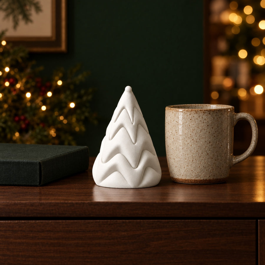 Brina – nordischer Weihnachtsbaum mit fließendem Wellenmuster aus dem 3D-Druck